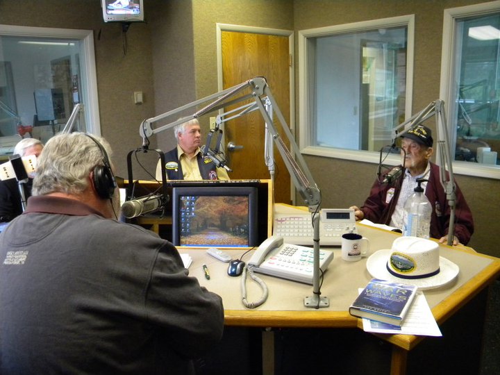 Charley Odom, one of heroes of WAR BENEATH THE WAVES by Don Keith does radio interview in Knoxville